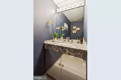 2219 Delancey Place #6, Philadelphia, PA 19103 - Photo 12