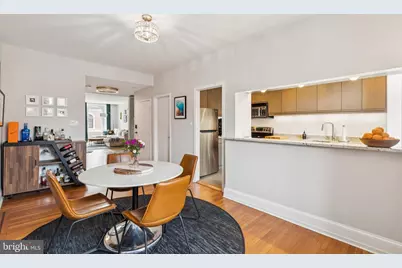 2219 Delancey Place #6, Philadelphia, PA 19103 - Photo 4