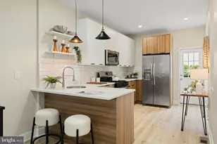 648 N 36th St, Philadelphia, PA 19104 - Photo 10