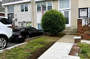 4221 Fairdale Rd, Philadelphia, PA 19154 - Photo 2
