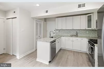 [Address not provided], Philadelphia, PA 19147 - Photo 8