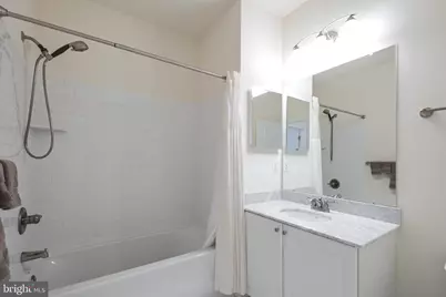 600 Commodore Court #2628, Philadelphia, PA 19146 - Photo 28