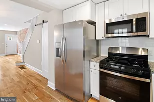 727 McClellan St, Philadelphia, PA 19148 - Photo 6