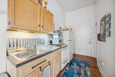 142 N 21st Street, Philadelphia, PA 19103 - Photo 16