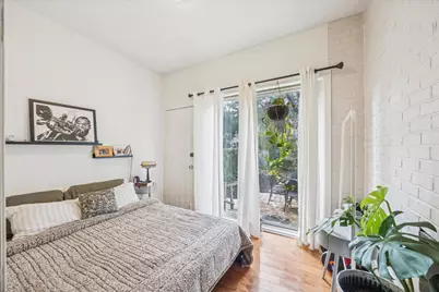 142 N 21st Street, Philadelphia, PA 19103 - Photo 6
