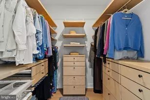 2023 St Albans St, Philadelphia, PA 19146 - Photo 32