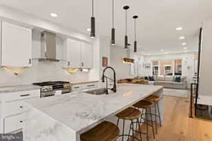 2023 St Albans St, Philadelphia, PA 19146 - Photo 14