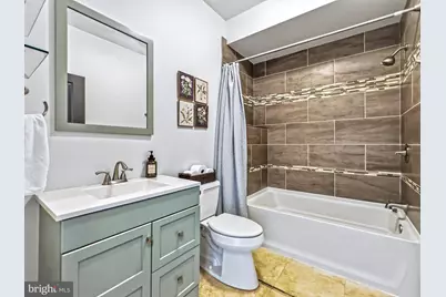 1211 Mount Vernon Street #2, Philadelphia, PA 19123 - Photo 18
