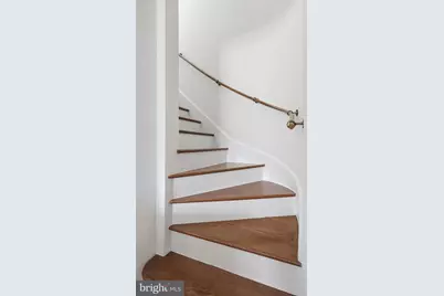 155 Rex Avenue, Philadelphia, PA 19118 - Photo 18