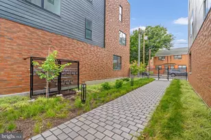 635 N 7th St, Philadelphia, PA 19123 - Photo 38