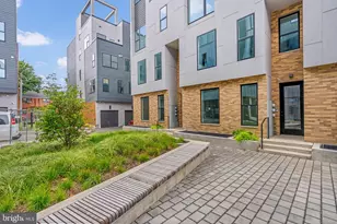 635 N 7th St, Philadelphia, PA 19123 - Photo 36
