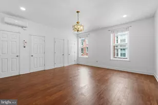 1006 Pine St, Philadelphia, PA 19107 - Photo 4