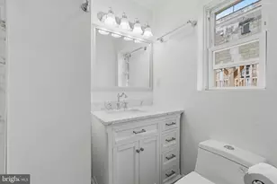 1006 Pine St, Philadelphia, PA 19107 - Photo 14