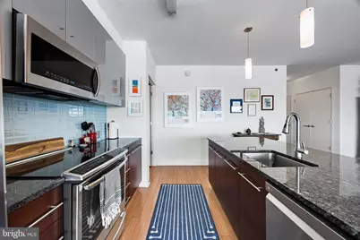 2101 Market Street #2001, Philadelphia, PA 19103 - Photo 14
