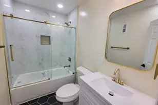 1449 Conlyn St, Philadelphia, PA 19141 - Photo 8