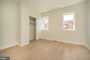 321 Emily St, Philadelphia, PA 19148 - Photo 18