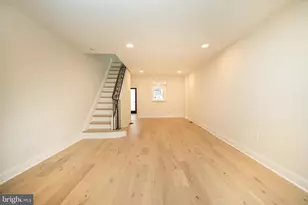 321 Emily St, Philadelphia, PA 19148 - Photo 10