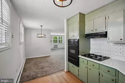 7810 Winston Road, Philadelphia, PA 19118 - Photo 12