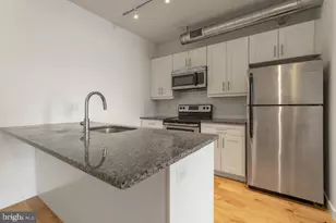 224 Church St, Philadelphia, PA 19106 - Photo 6