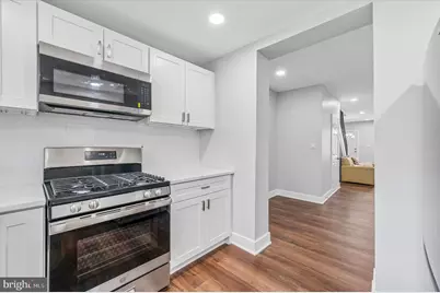 1940 S Lambert Street, Philadelphia, PA 19145 - Photo 8