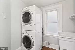 2443 E Cumberland St, Philadelphia, PA 19125 - Photo 16