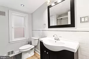 2443 E Cumberland St, Philadelphia, PA 19125 - Photo 12