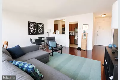 200 Locust Street #4CN, Philadelphia, PA 19106 - Photo 2