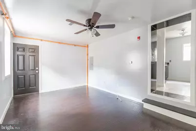 507 W Girard Avenue #3R, Philadelphia, PA 19123 - Photo 2