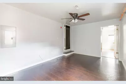 507 W Girard Avenue #3R, Philadelphia, PA 19123 - Photo 4