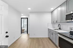6508 Wheeler St, Philadelphia, PA 19142 - Photo 8