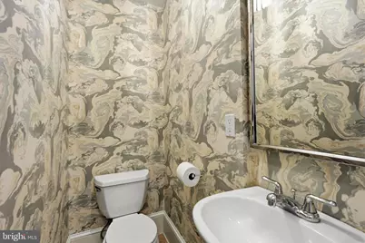 913 S 10th Street, Philadelphia, PA 19147 - Photo 12