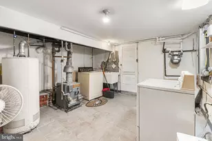 345 W Mt Pleasant Ave, Philadelphia, PA 19119 - Photo 26