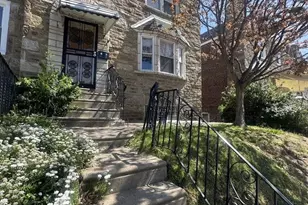 1227 Hellerman St, Philadelphia, PA 19111 - Photo 2