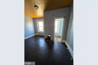 7030 Woodland Avenue, Philadelphia, PA 19142 - Photo 4