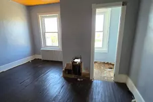 7030 Woodland Ave, Philadelphia, PA 19142 - Photo 4