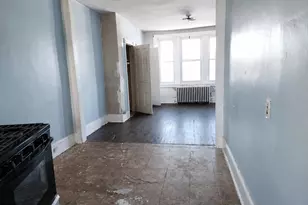 7032 Woodland Ave, Philadelphia, PA 19142 - Photo 8