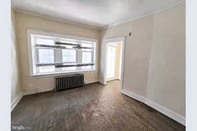 7032 Woodland Avenue, Philadelphia, PA 19142 - Photo 4