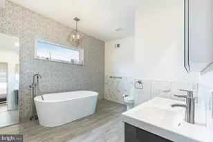 2147 Cross St, Philadelphia, PA 19146 - Photo 22