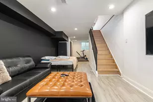 2147 Cross St, Philadelphia, PA 19146 - Photo 30
