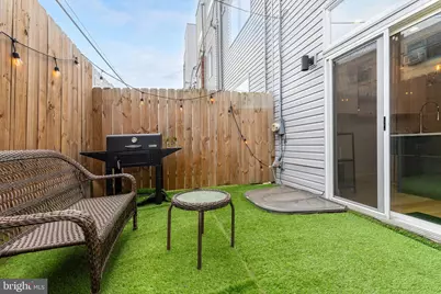 2147 Cross Street, Philadelphia, PA 19146 - Photo 12