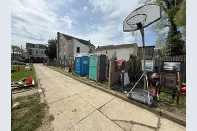 229 E Price Street, Philadelphia, PA 19144 - Photo 46