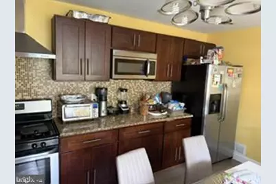 229 E Price Street, Philadelphia, PA 19144 - Photo 18