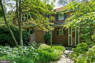 126 W Gravers Ln, Philadelphia, PA 19118 - Photo 1