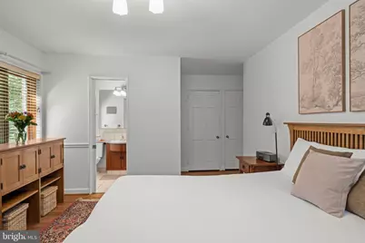 126 W Gravers Lane, Philadelphia, PA 19118 - Photo 24