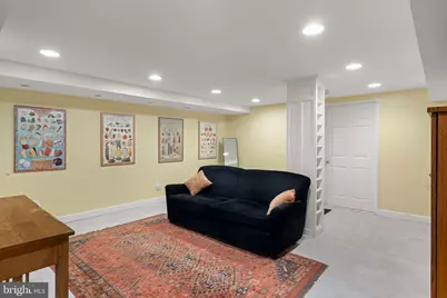 126 W Gravers Lane, Philadelphia, PA 19118 - Photo 36