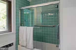 126 W Gravers Ln, Philadelphia, PA 19118 - Photo 34