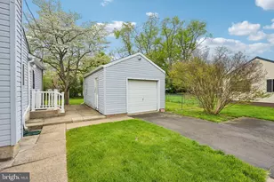 12209 Thornton Rd, Philadelphia, PA 19154 - Photo 10