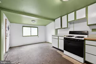 2757 E Pacific St, Philadelphia, PA 19134 - Photo 8