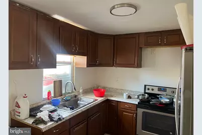 2536 N Warnock Street, Philadelphia, PA 19133 - Photo 2