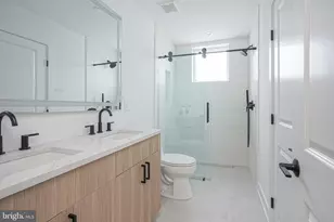 1328 E Berks St, Philadelphia, PA 19125 - Photo 16